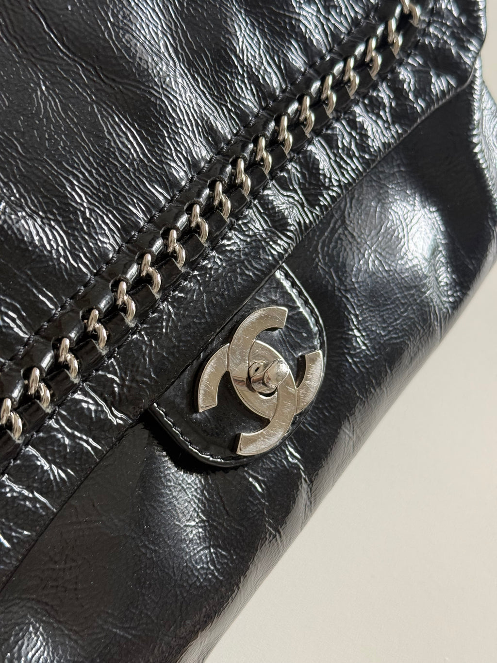Chanel Luxe Ligne Black Patent Leather Shoulder Bags