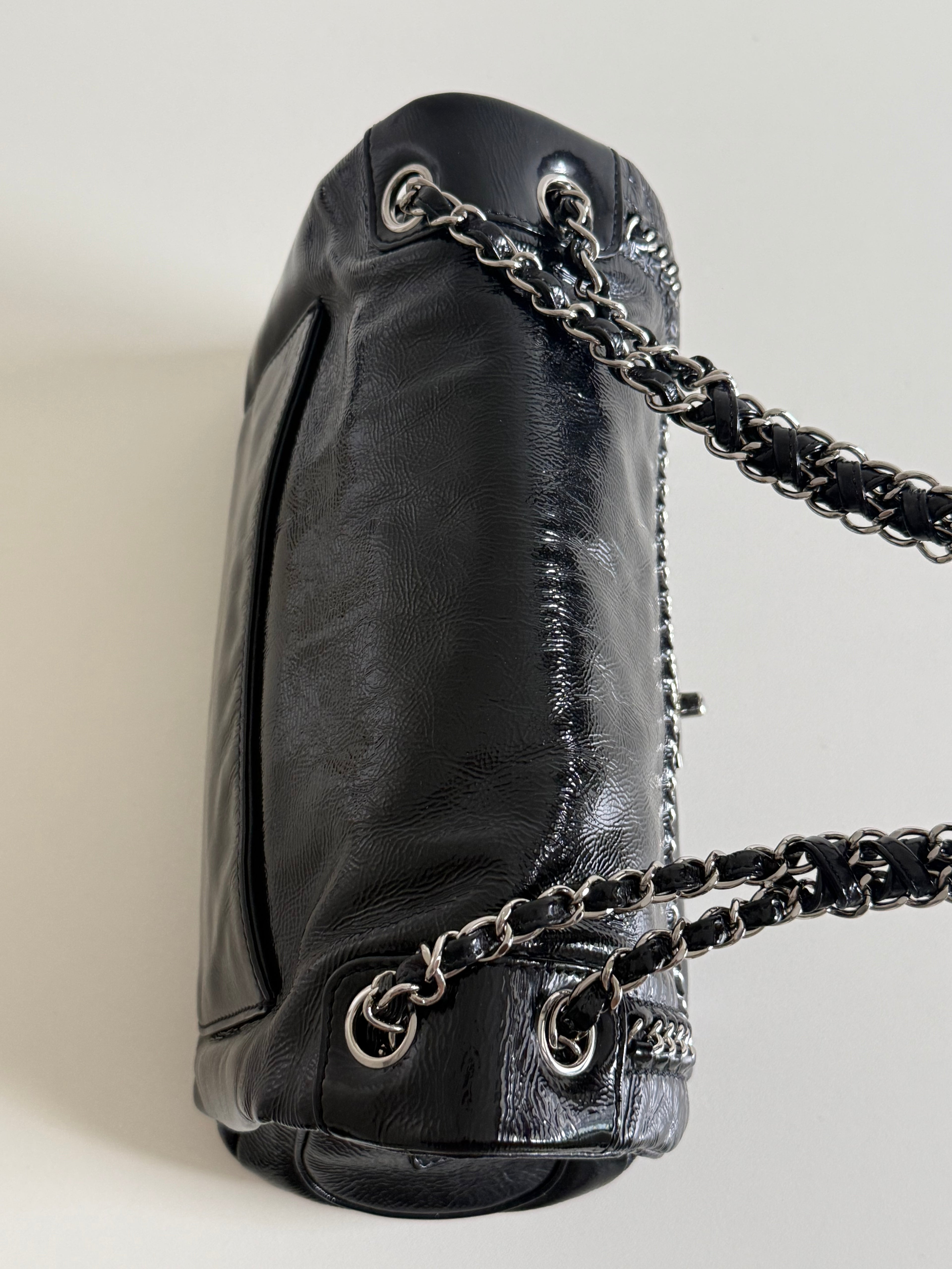 Chanel Luxe Ligne Black Patent Leather Shoulder Bags